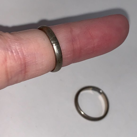 Sterling Silver Thick Plain Band Ring, Size 3 - Picture 6 of 9